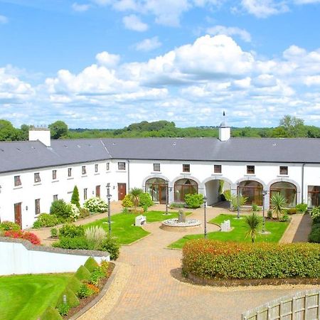 New Forest Estate Lodges Tyrrellspass Bagian luar foto